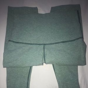 Size four lulu leggings